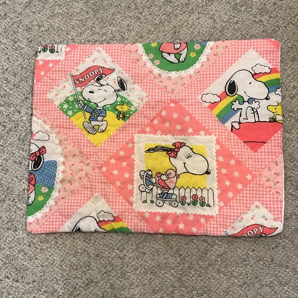 Vintage Peanuts Snoopy pink quilted pillow sham - Picture 3 of 5